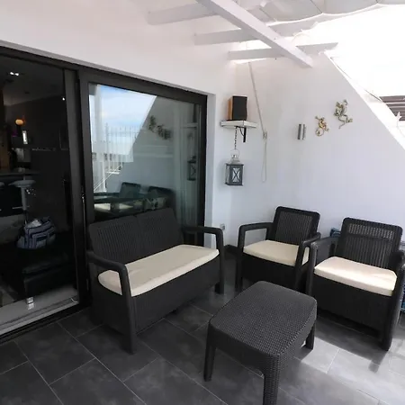 Atlantic Ocean View Apartment