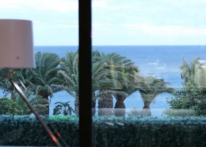 Atlantic Ocean View Апартаменты *